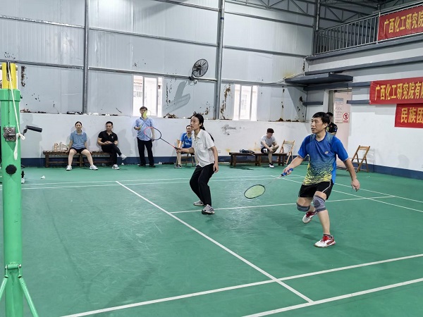 快樂(lè)運(yùn)動(dòng) 筑夢(mèng)向前——化工院運(yùn)動(dòng)會(huì)火熱開(kāi)賽中！